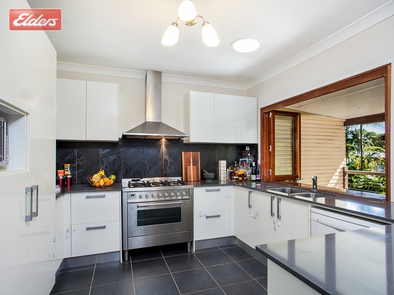 17 Cain St, Everton Park QLD 4053