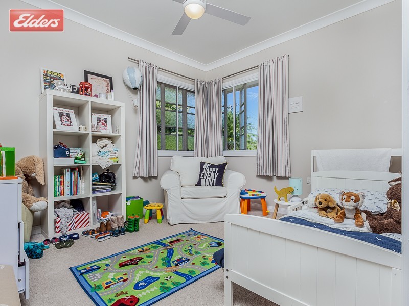 17 Cain St, Everton Park QLD 4053