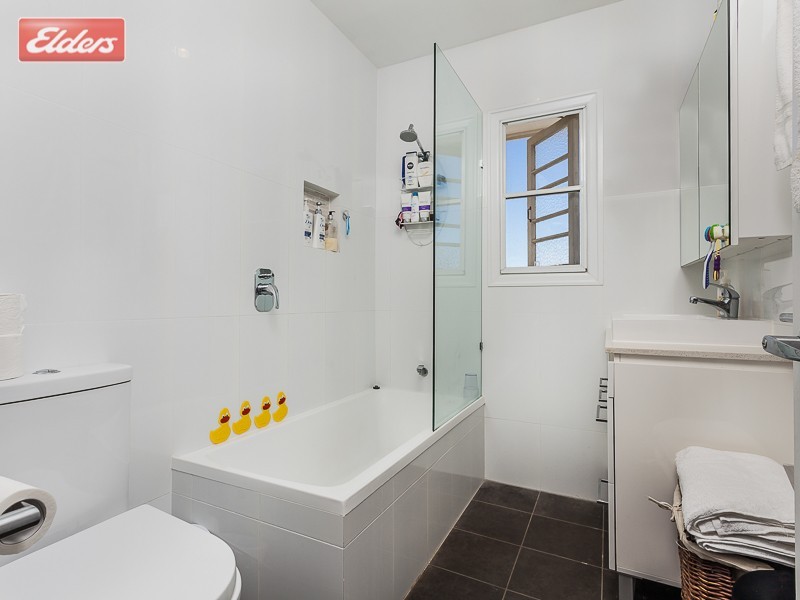 17 Cain St, Everton Park QLD 4053