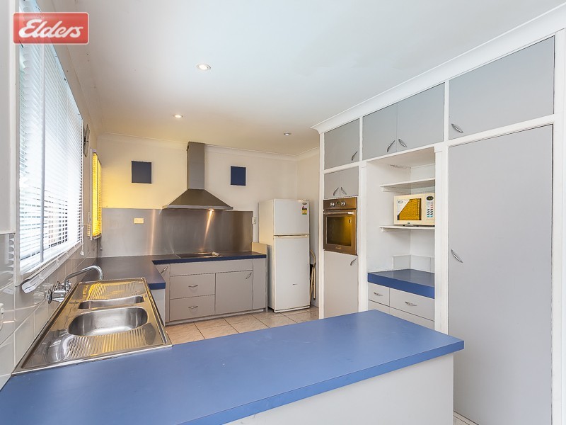 6 Leitchs Road, Albany Creek QLD 4035