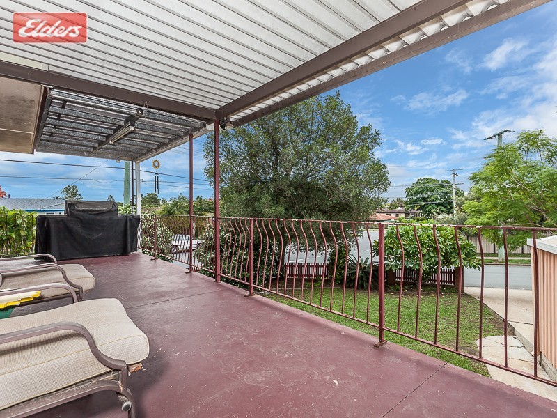 6 Leitchs Road, Albany Creek QLD 4035