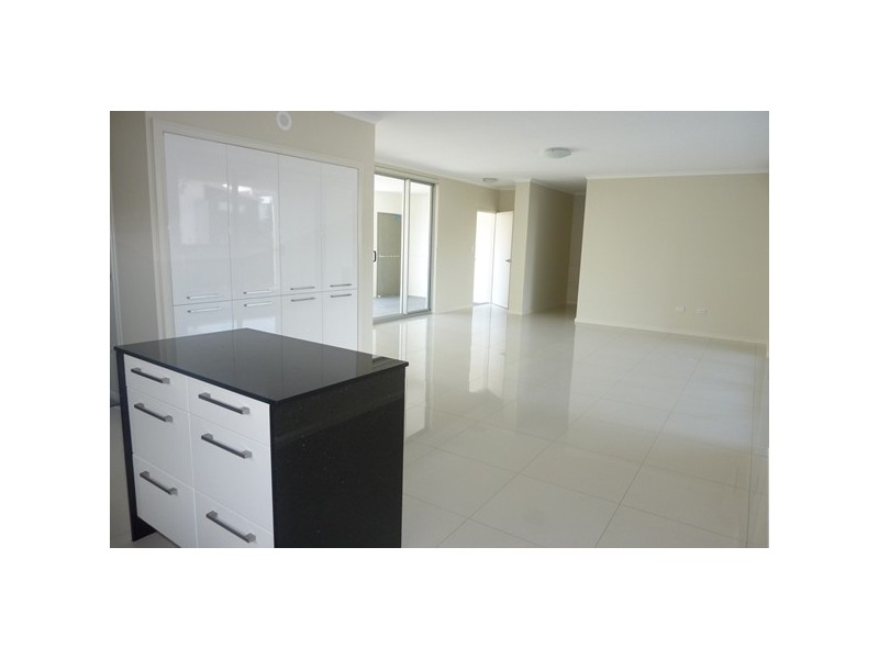 4/91 Beckett Rd, Mcdowall QLD 4053