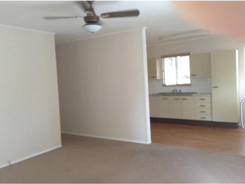 4 Monaro Cresent, Ferny Hills QLD 4055