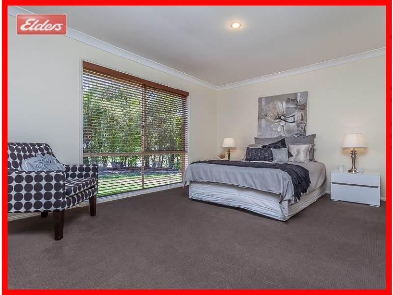 4 Elizabeth Place, Brighton QLD 4017