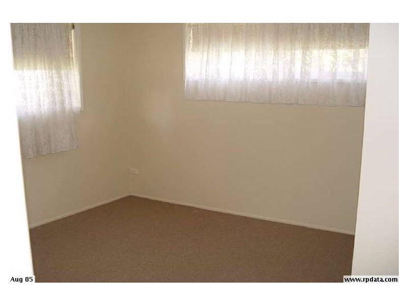 21 Owarra Avenue, Ferny Hills QLD 4055