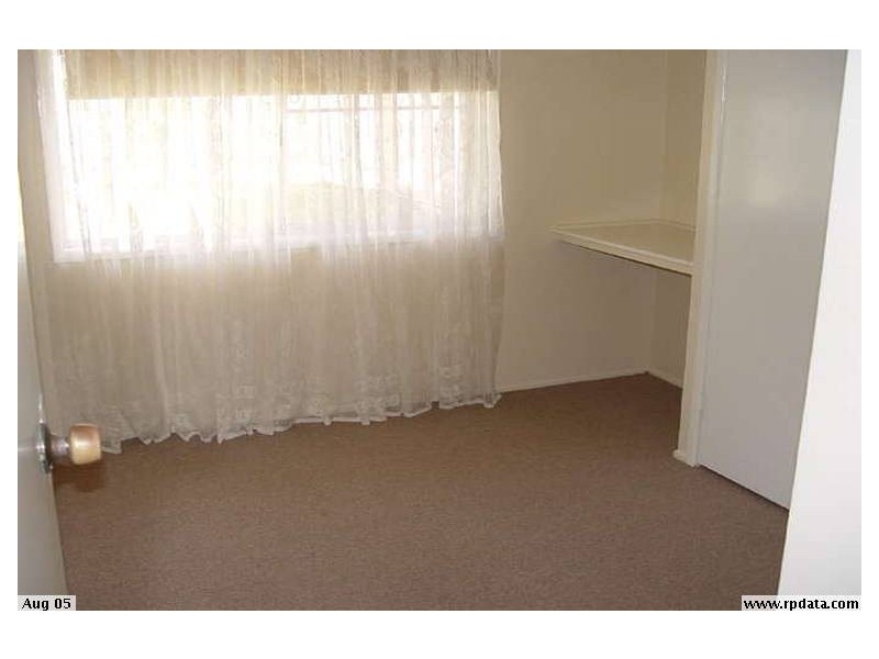 21 Owarra Avenue, Ferny Hills QLD 4055