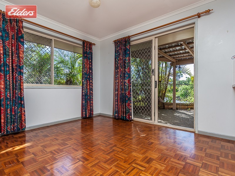 28 Tetragona Dr, Arana Hills QLD 4054