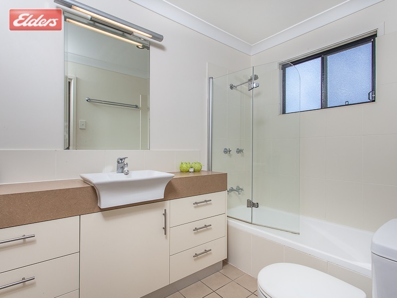 100 Thistle Street, Gordon Park QLD 4031