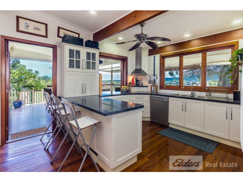 9 Eldershaw St, Everton Park QLD 4053