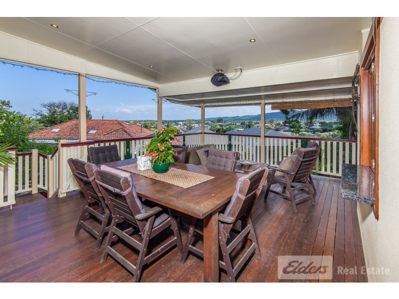 9 Eldershaw St, Everton Park QLD 4053