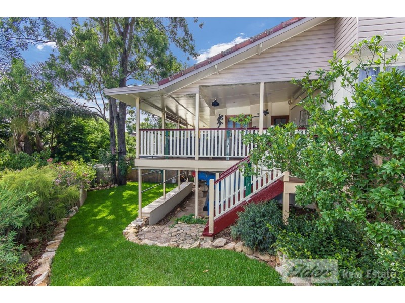 9 Eldershaw St, Everton Park QLD 4053