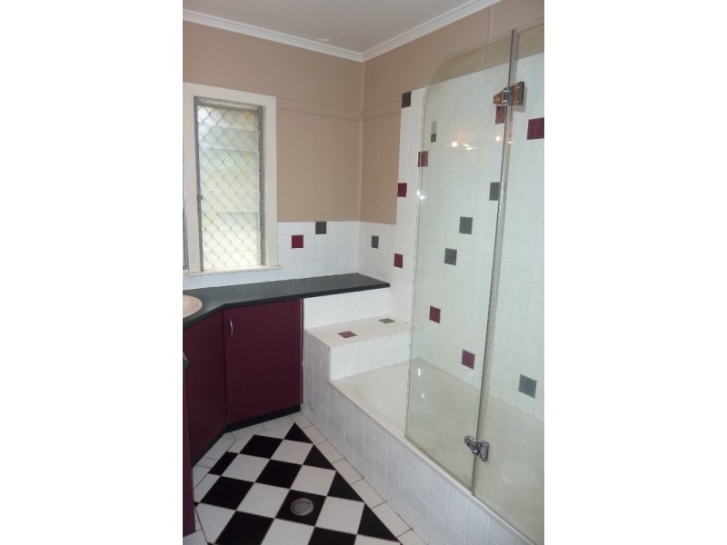 23 Allowrie Street, Stafford QLD 4053