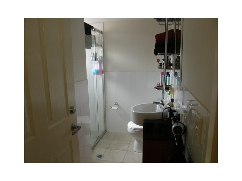 2/320 Hamilton Road, Chermside QLD 4032
