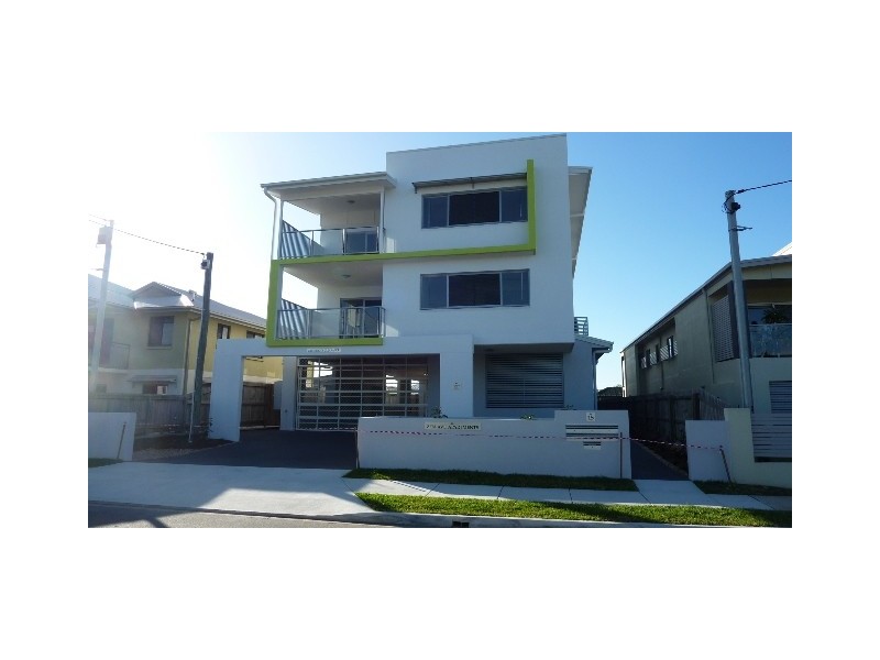 2/15 Zenith Street, Chermside QLD 4032