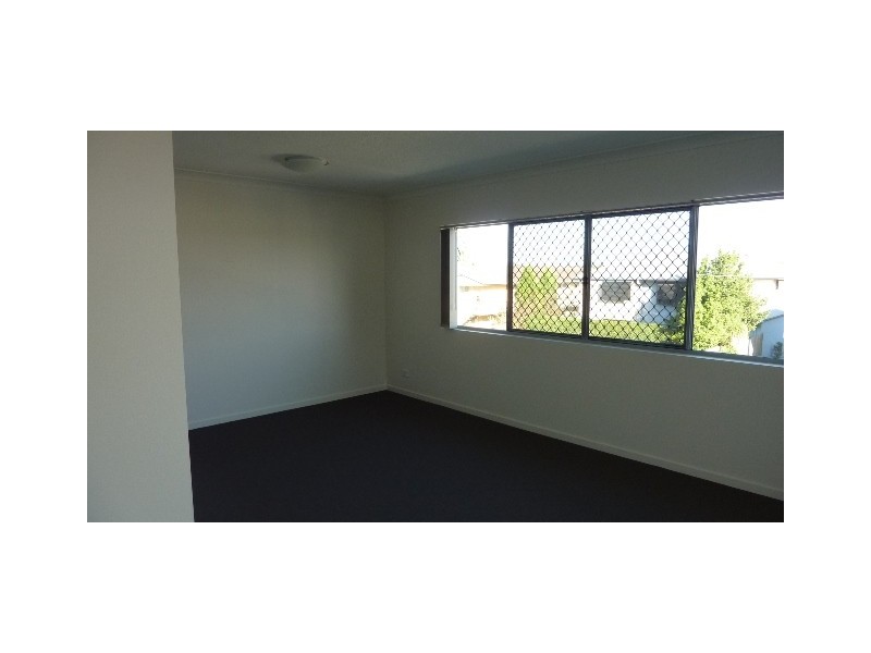 2/15 Zenith Street, Chermside QLD 4032