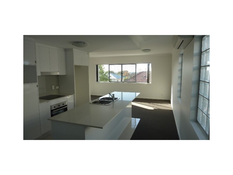 4/15 Zenith Street, Chermside QLD 4032