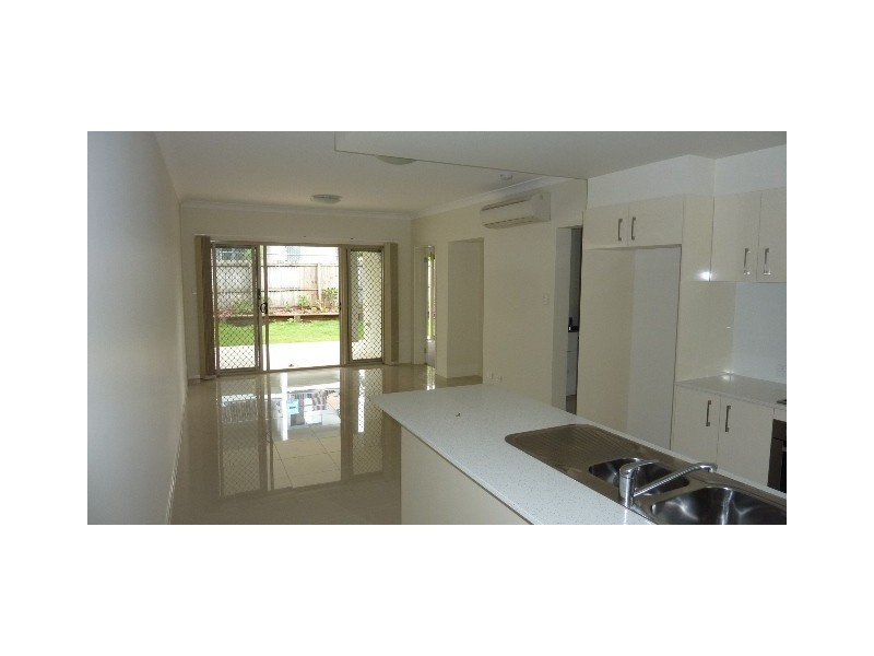 1/3 Tabbil Street, Zillmere QLD 4034