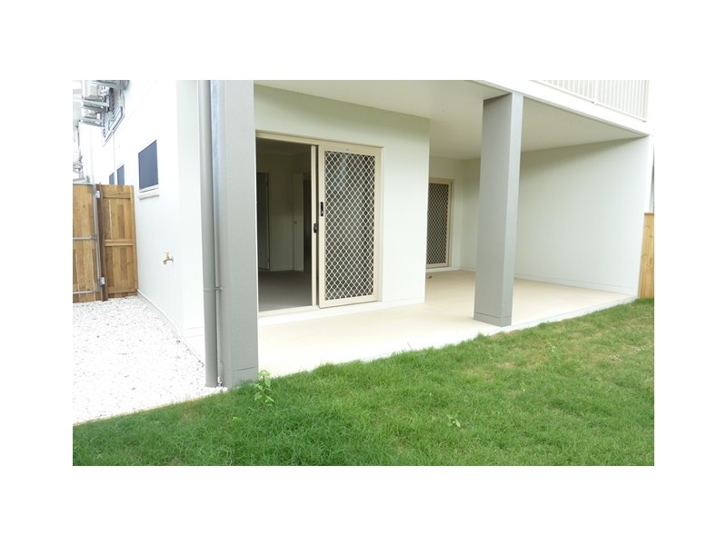 2/3 Tabbil Street, Zillmere QLD 4034