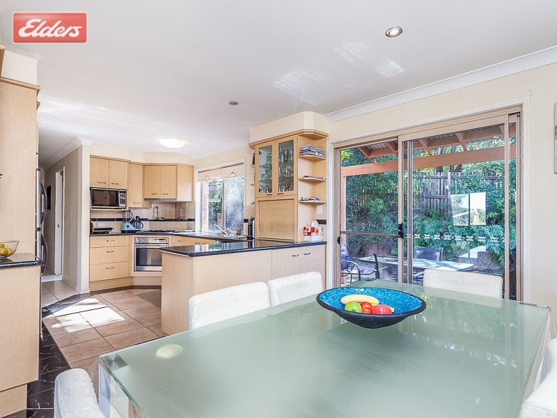 26 Bankhead Cres, Stafford Heights QLD 4053