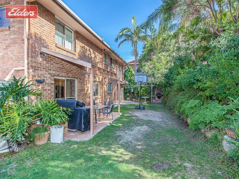 26 Bankhead Cres, Stafford Heights QLD 4053