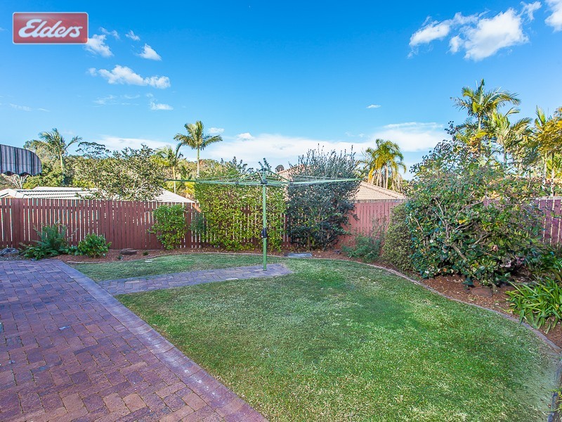 15 Bankhead Cresent, Stafford Heights QLD 4053