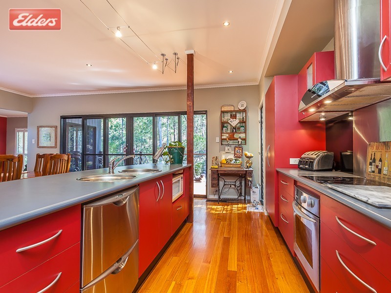 1 Alderwood Court, Ferny Hills QLD 4055