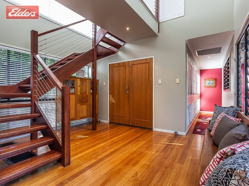 1 Alderwood Court, Ferny Hills QLD 4055