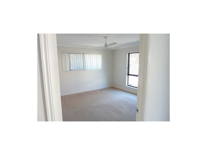 102 Barbour Road, Bracken Ridge QLD 4017