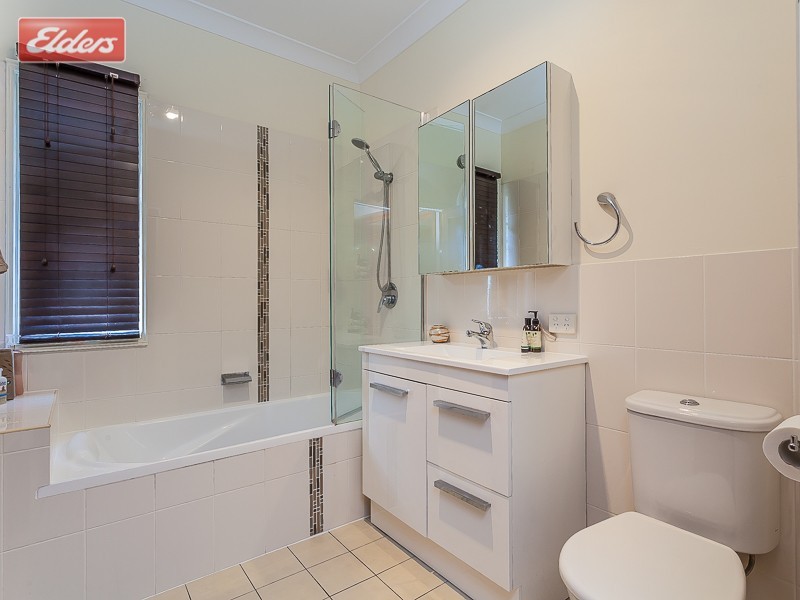 215 Newman Rd, Geebung QLD 4034