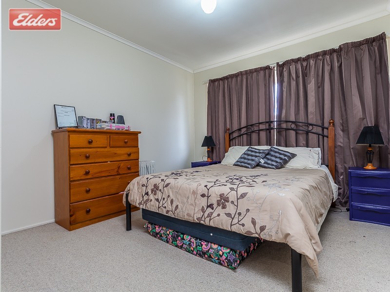 40 Chaplin Street, Stafford Heights QLD 4053