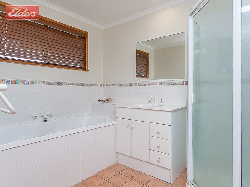 40 Chaplin Street, Stafford Heights QLD 4053