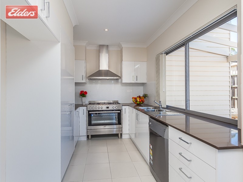 49 Whites Road, Chermside West QLD 4032