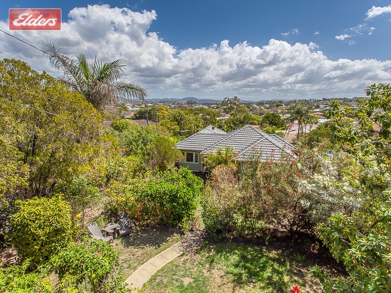 74 Cutbush Rd, Everton Park QLD 4053