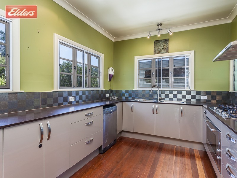 74 Cutbush Rd, Everton Park QLD 4053