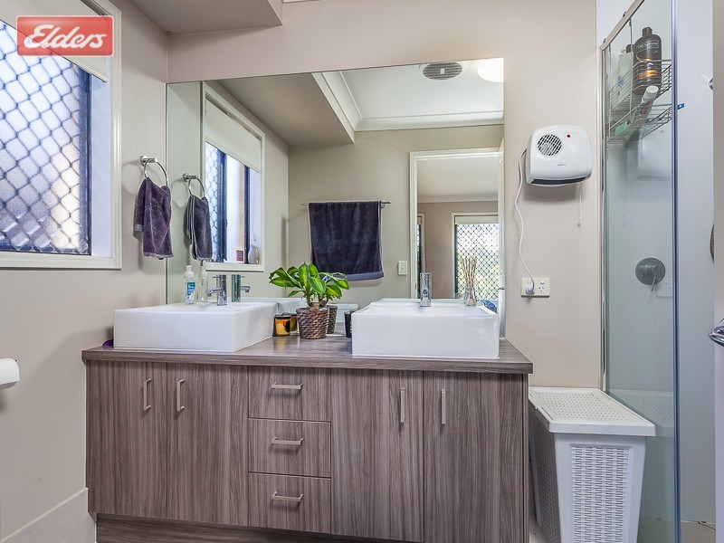 17 Pontiac Circuit, Warner QLD 4500