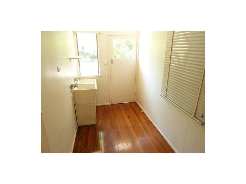 9 Bay Street, Kedron QLD 4031