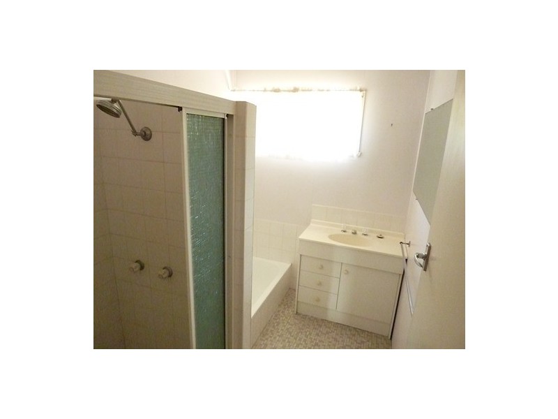 9 Bay Street, Kedron QLD 4031