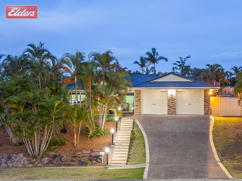 17 Oakmont Crescent, Albany Creek QLD 4035