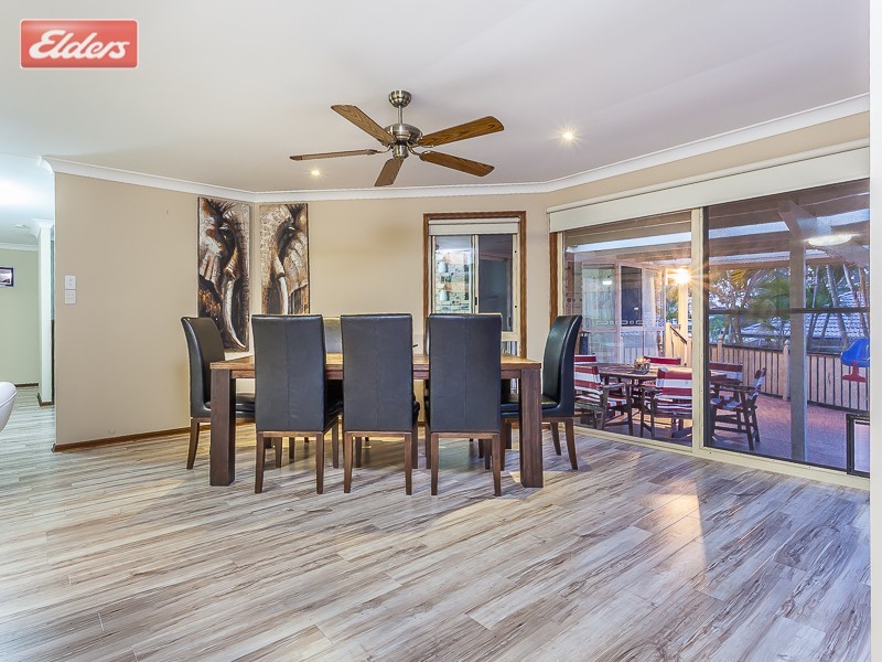 17 Oakmont Crescent, Albany Creek QLD 4035