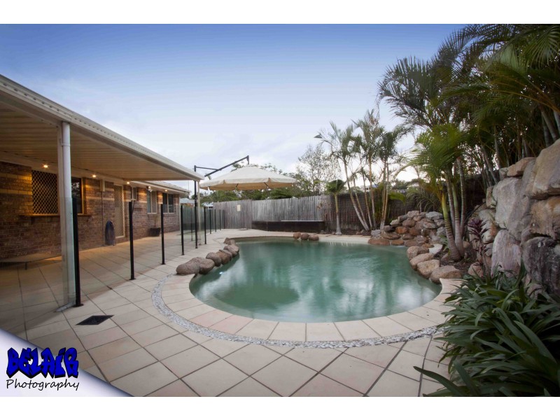 74 Reginald Avenue, Arana Hills QLD 4054