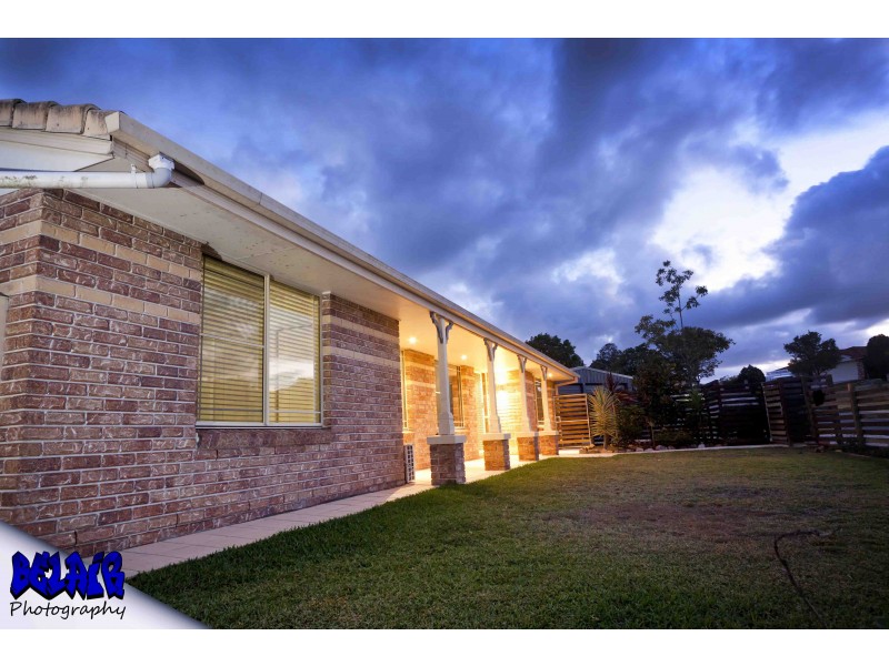 74 Reginald Avenue, Arana Hills QLD 4054