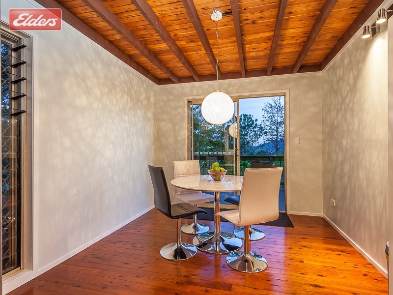 27 Plucks Road, Arana Hills QLD 4054