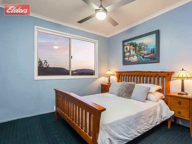 27 Plucks Road, Arana Hills QLD 4054