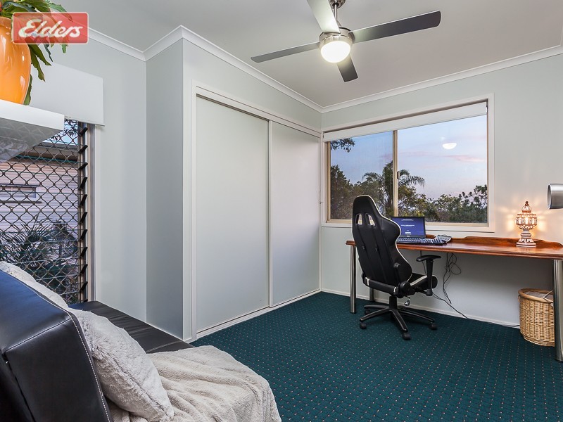 27 Plucks Road, Arana Hills QLD 4054