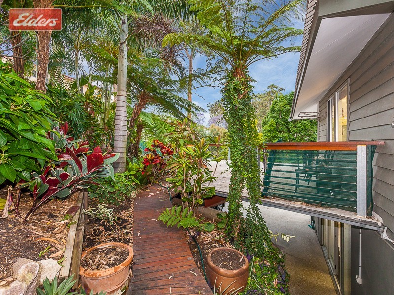12 Eldershaw Street, Everton Park QLD 4053