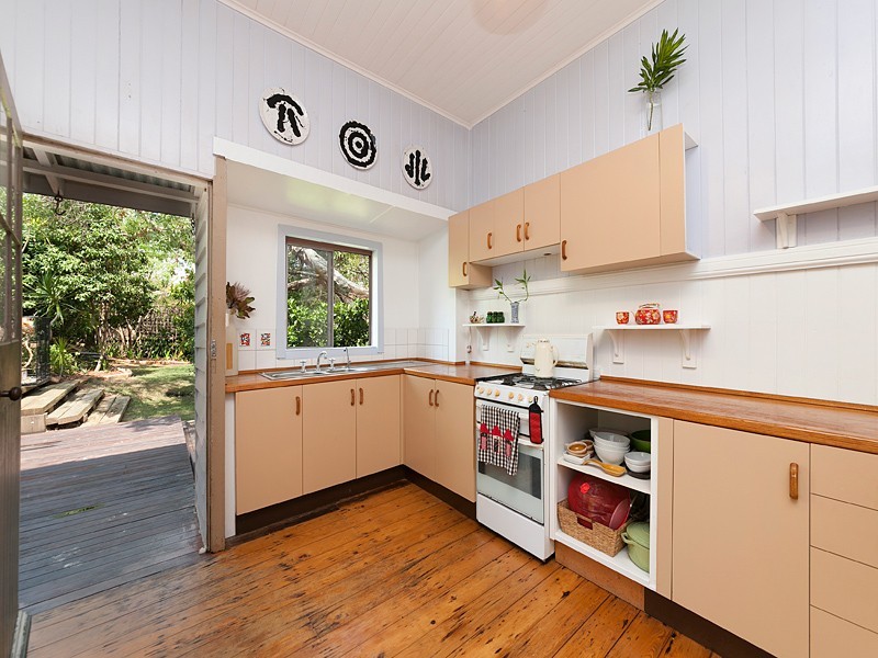 58 Fewings Street, Toowong QLD 4066