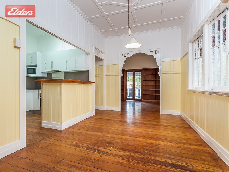 8 Mara Place, Ashgrove QLD 4060