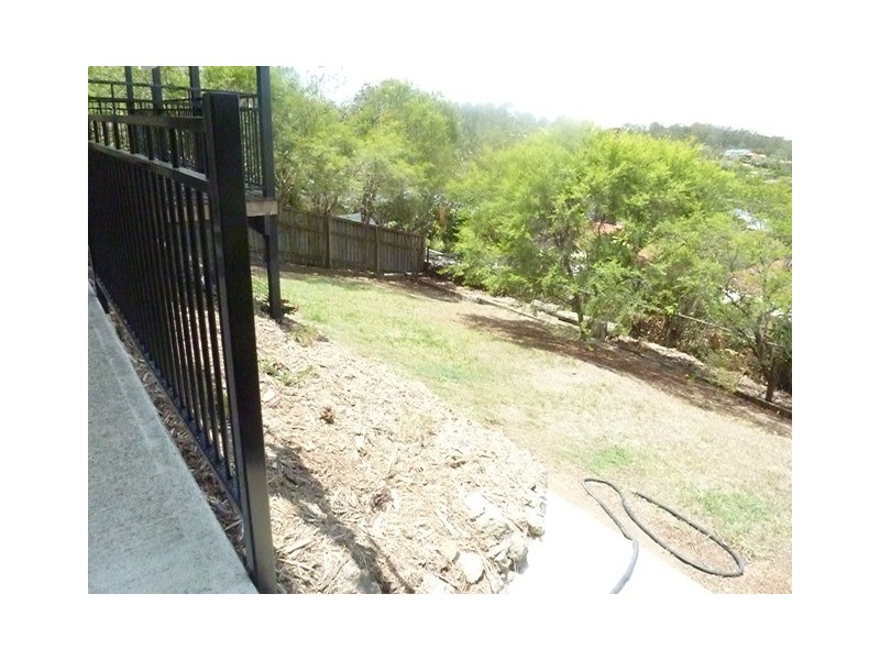 1038 South Pine Road, Everton Hills QLD 4053