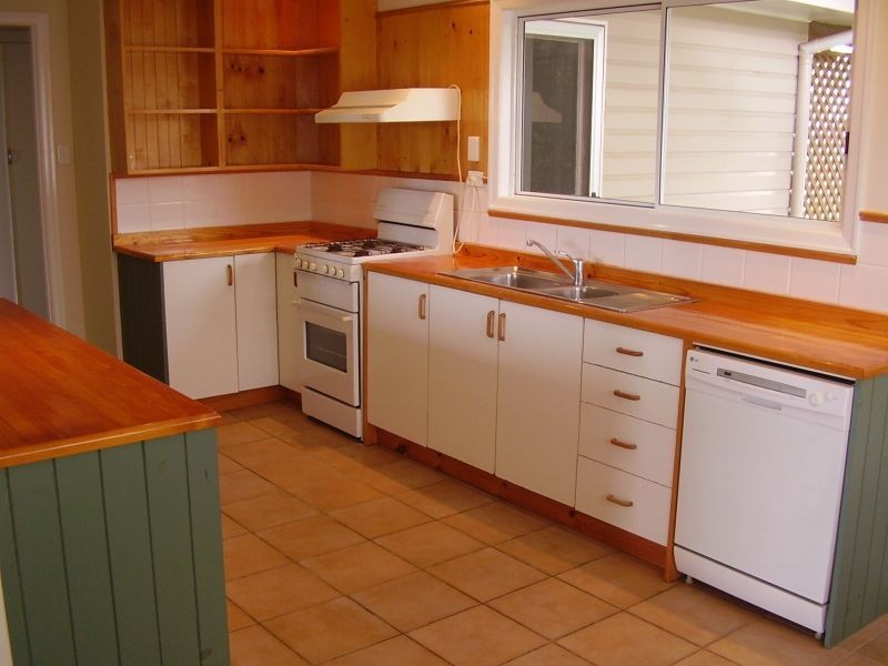 11 Knutsford Street, Chermside West QLD 4032