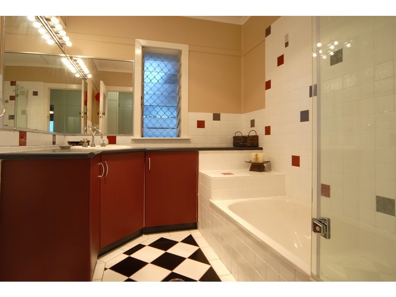 23 Allowrie Street, Stafford QLD 4053